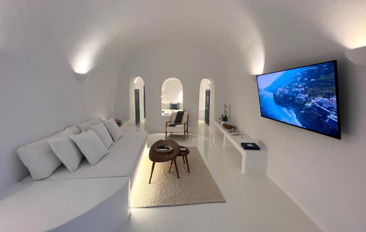 Aristos Life Luxury Cave Villas 伊亚 外观 照片
